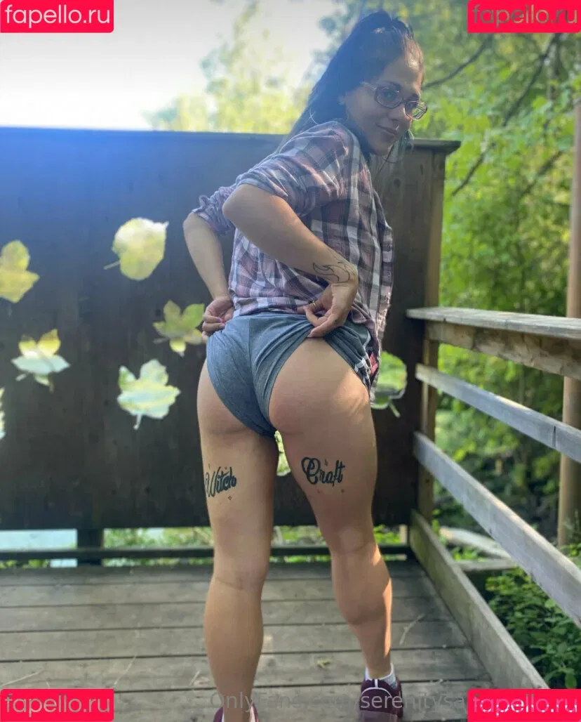 ieatmypancakeswithaspoon / serenitysapphire808 Onlyfans Photo Gallery 