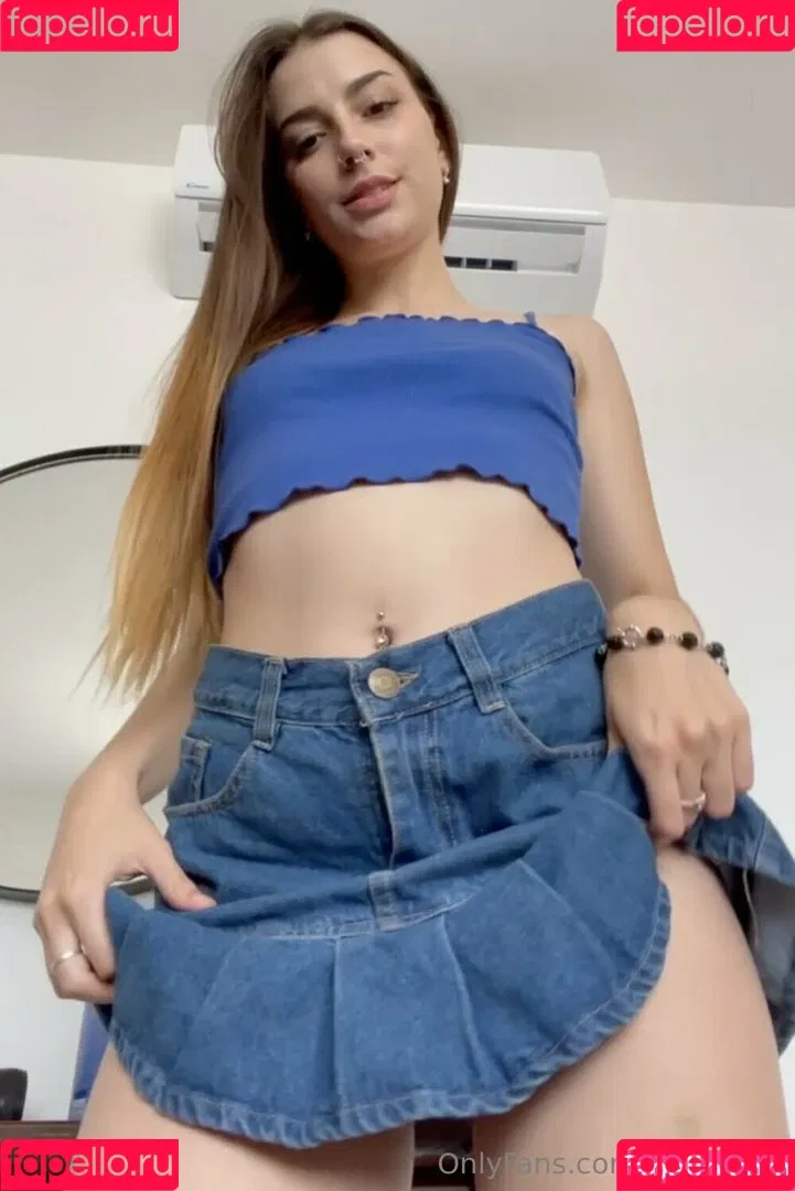 lola.lalala23 / lolalala23 Onlyfans Photo Gallery 