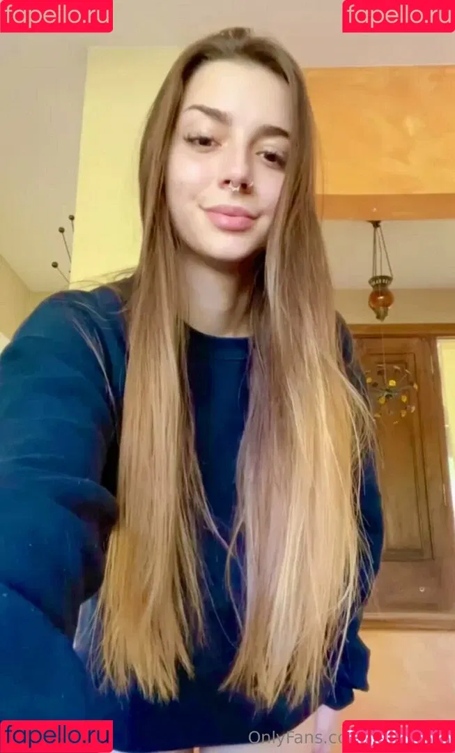 lola.lalala23 / lolalala23 Onlyfans Photo Gallery 