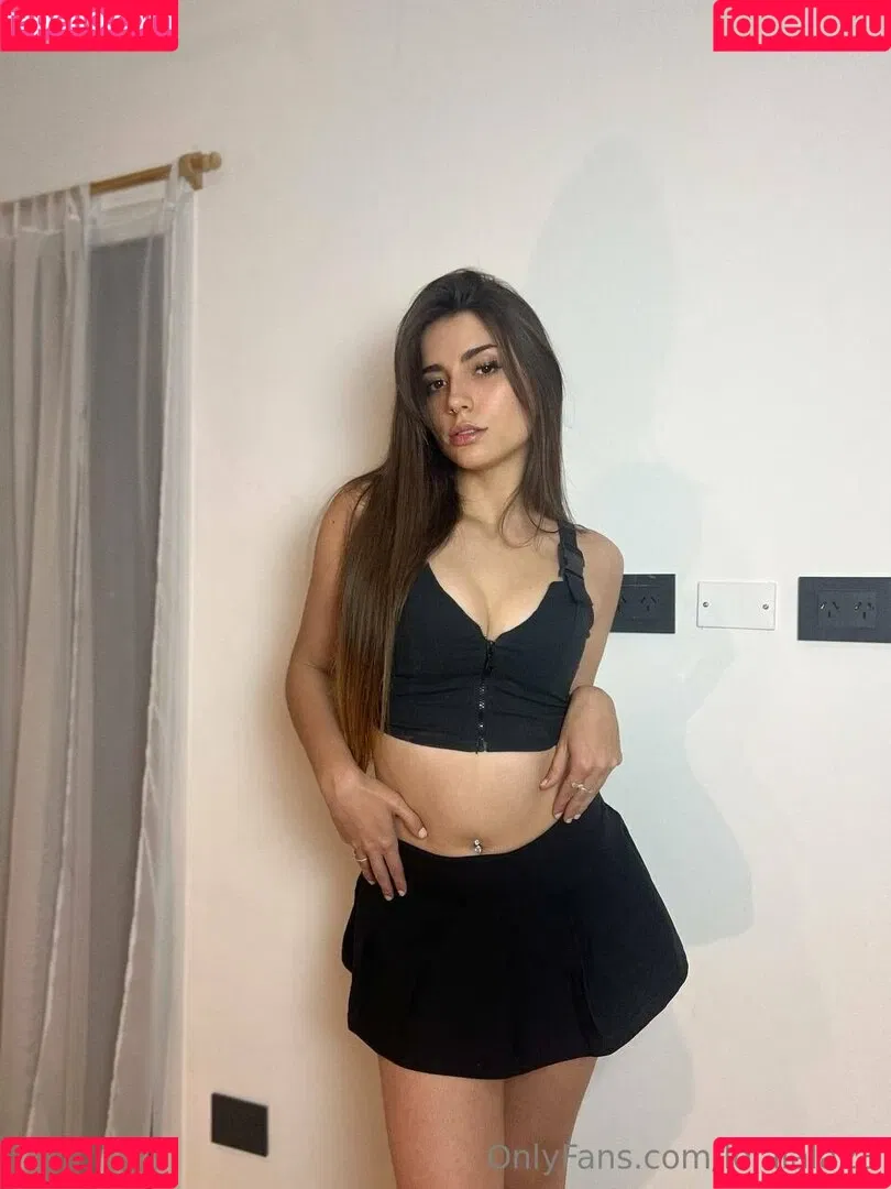 lola.lalala23 / lolalala23 Onlyfans Photo Gallery 