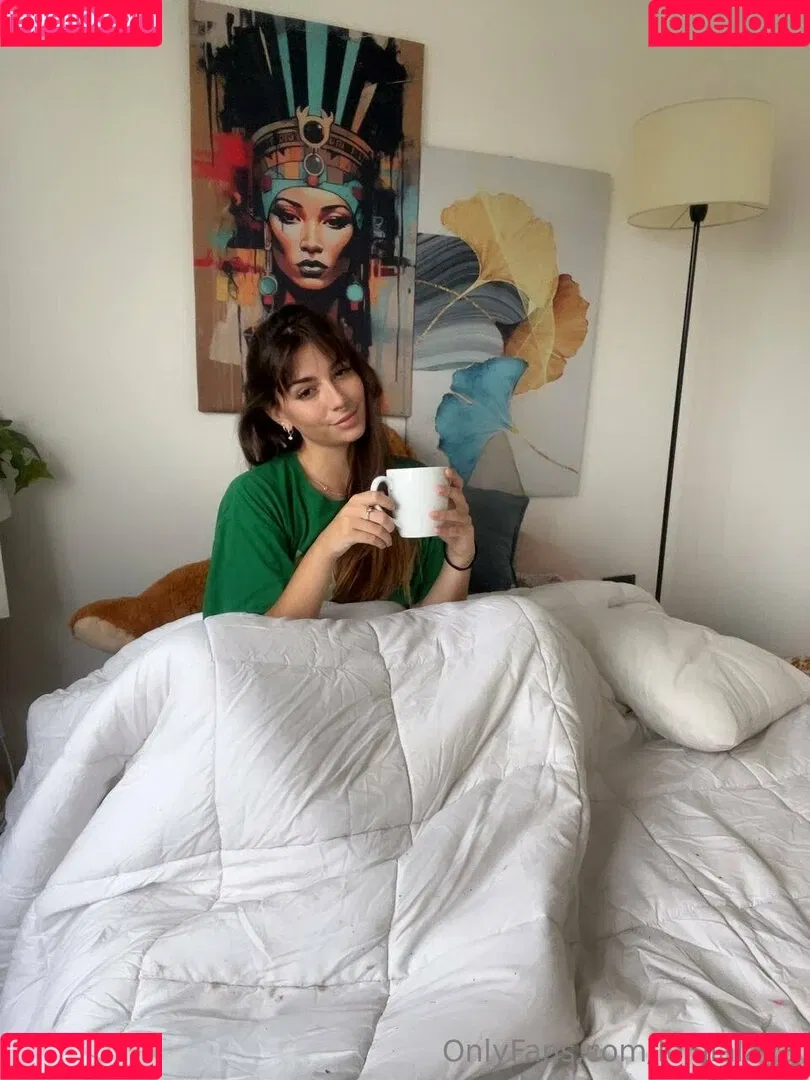 lola.lalala23 / lolalala23 Onlyfans Photo Gallery 