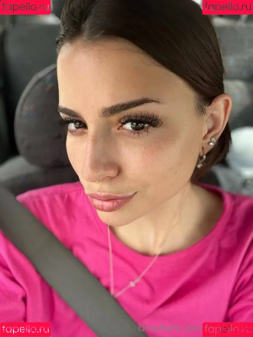 lola.lalala23 / lolalala23 Onlyfans Photo Gallery 