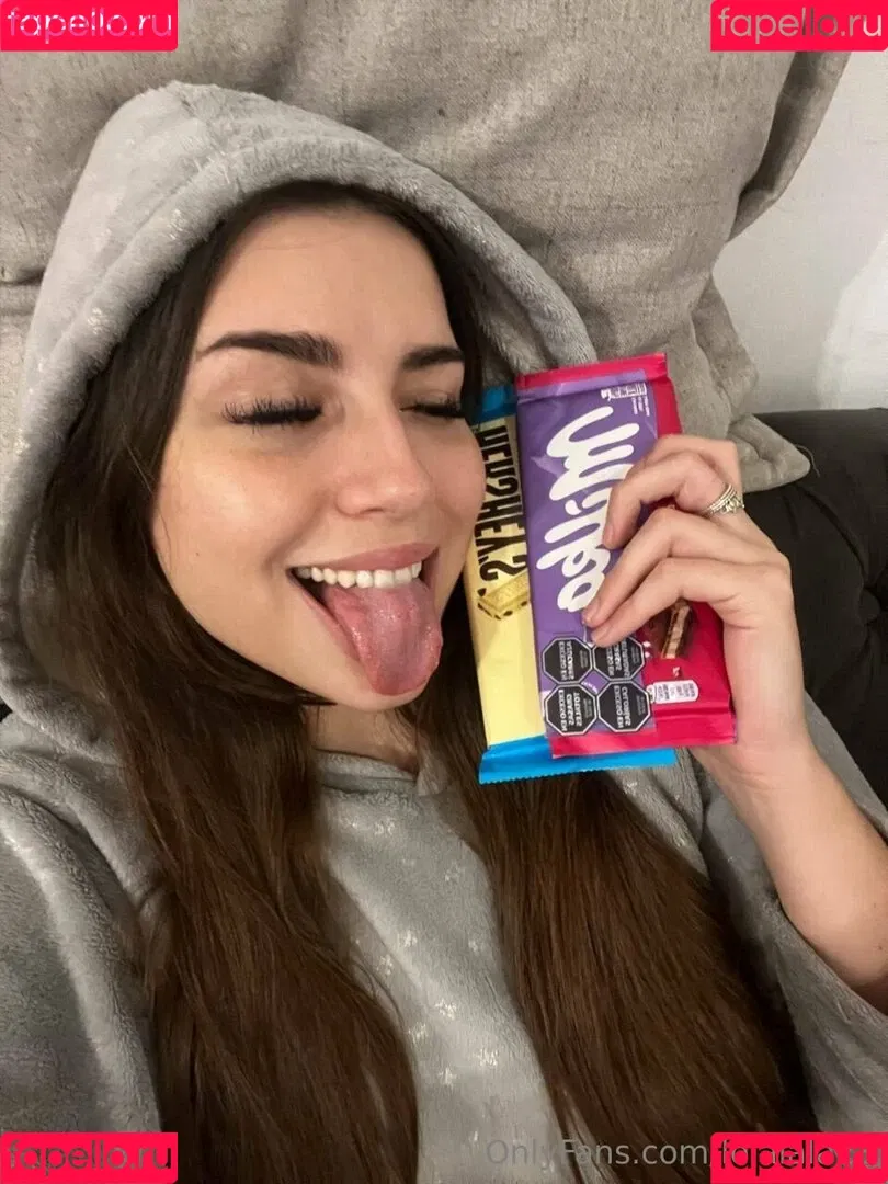 lola.lalala23 / lolalala23 Onlyfans Photo Gallery 
