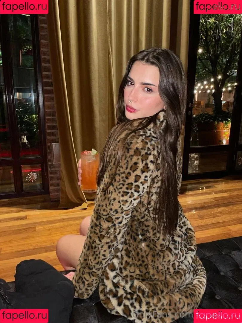 lola.lalala23 / lolalala23 Onlyfans Photo Gallery 