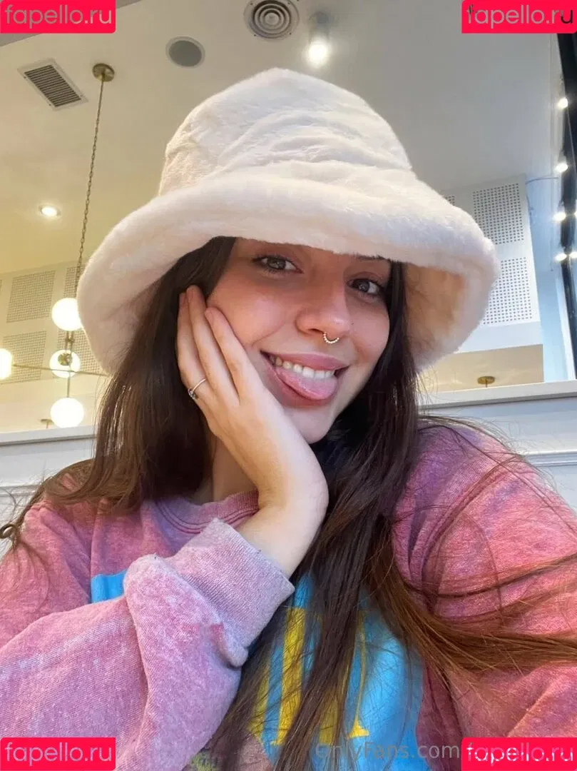 lola.lalala23 / lolalala23 Onlyfans Photo Gallery 