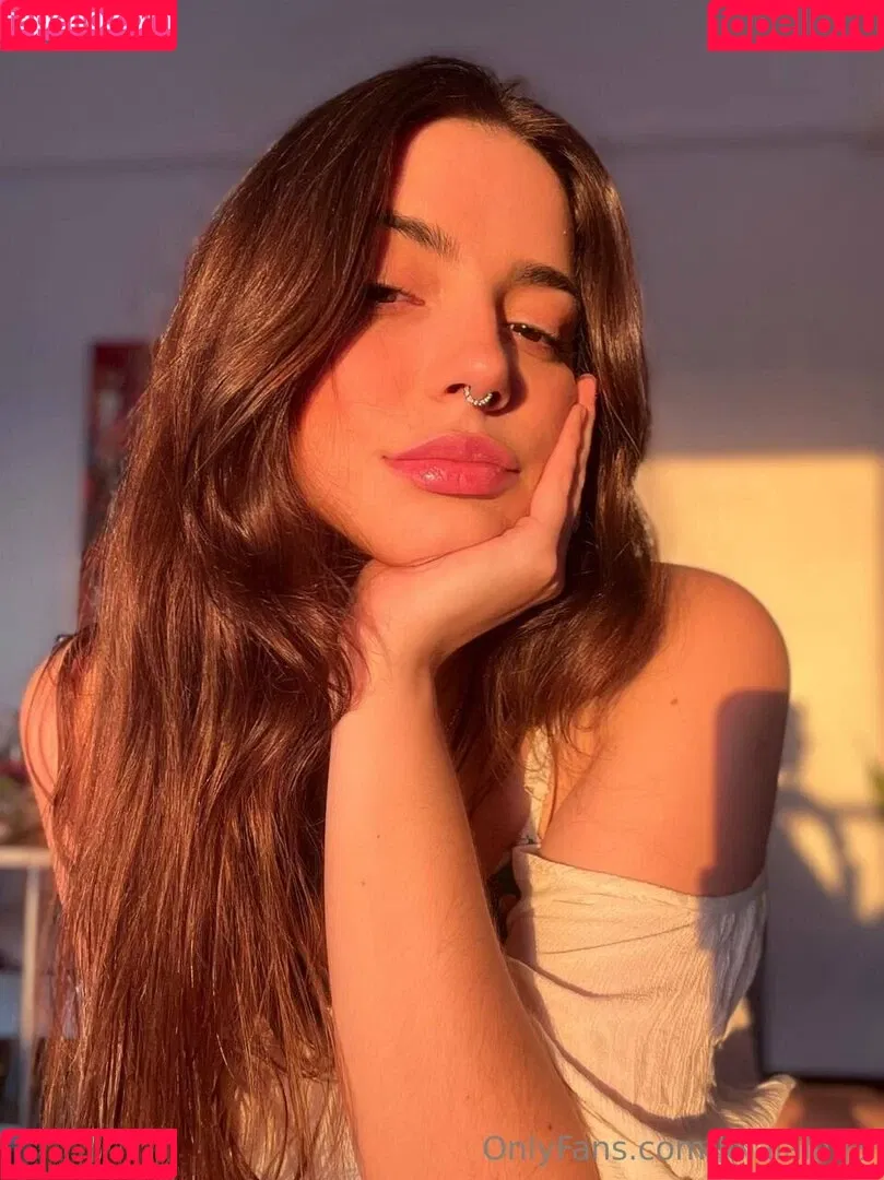 lola.lalala23 / lolalala23 Onlyfans Photo Gallery 