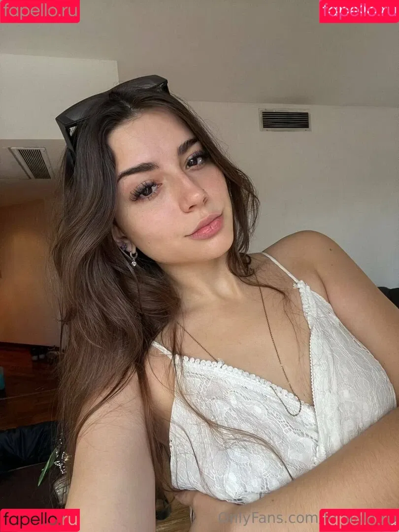 lola.lalala23 / lolalala23 Onlyfans Photo Gallery 