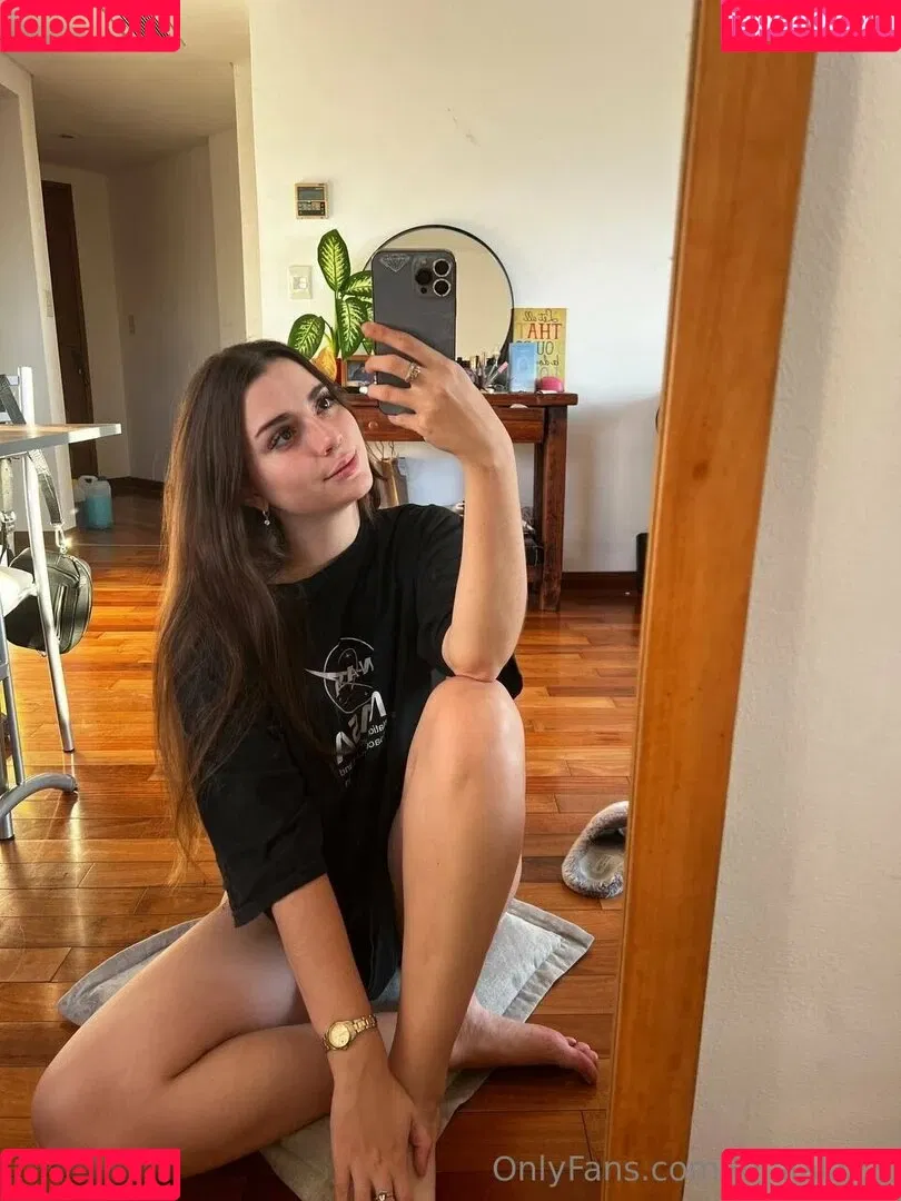 lola.lalala23 / lolalala23 Onlyfans Photo Gallery 