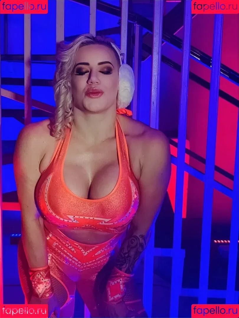 Taya Valkyrie / thetayavalkyrie Onlyfans Photo Gallery 