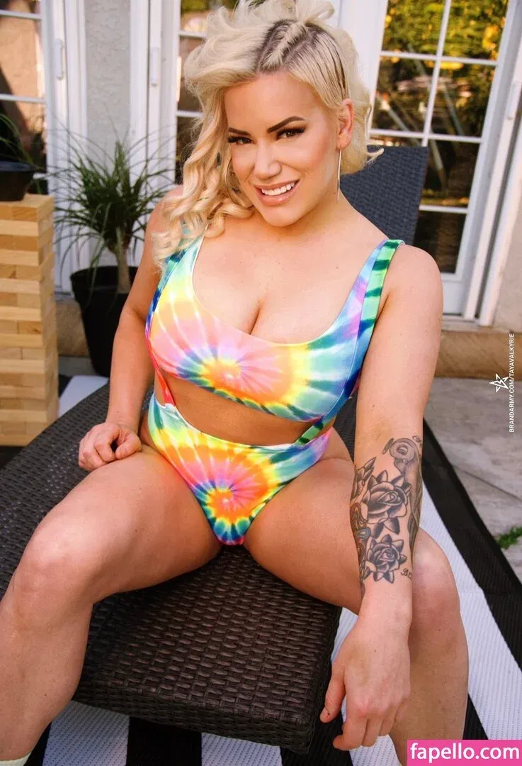 Taya Valkyrie / thetayavalkyrie Onlyfans Photo Gallery 