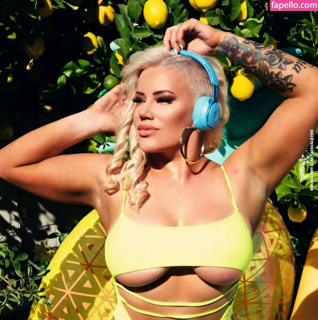 Taya Valkyrie / thetayavalkyrie Onlyfans Photo Gallery 
