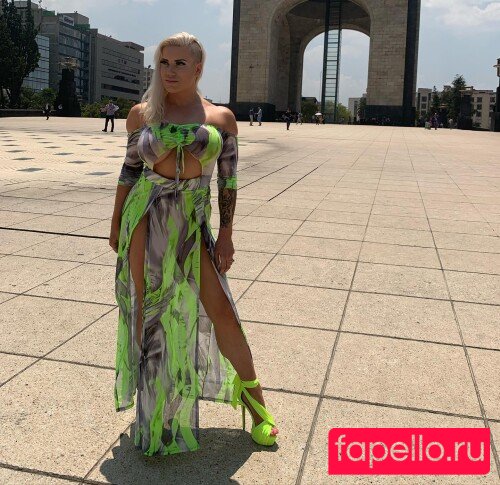 Taya Valkyrie Nude Onlyfans Photo 44