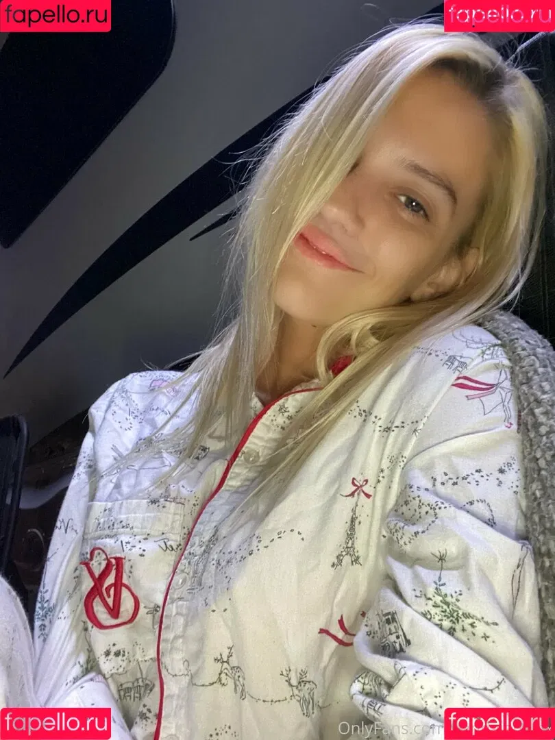 kennajamesx / realkennajames Onlyfans Photo Gallery 