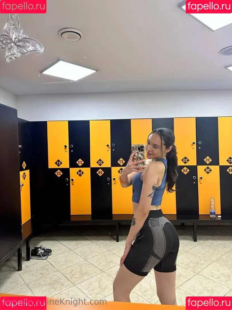 Catherineknight / https: / xcatknightx Onlyfans Photo Gallery 