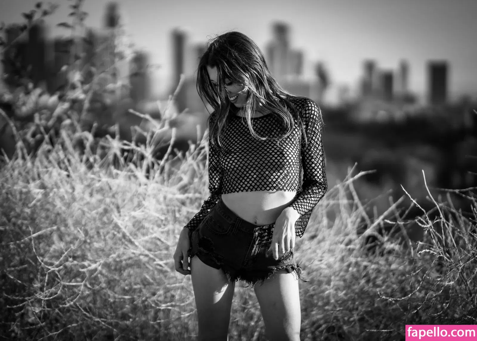 Maya Woulfe / mayawoulfe Onlyfans Photo Gallery 