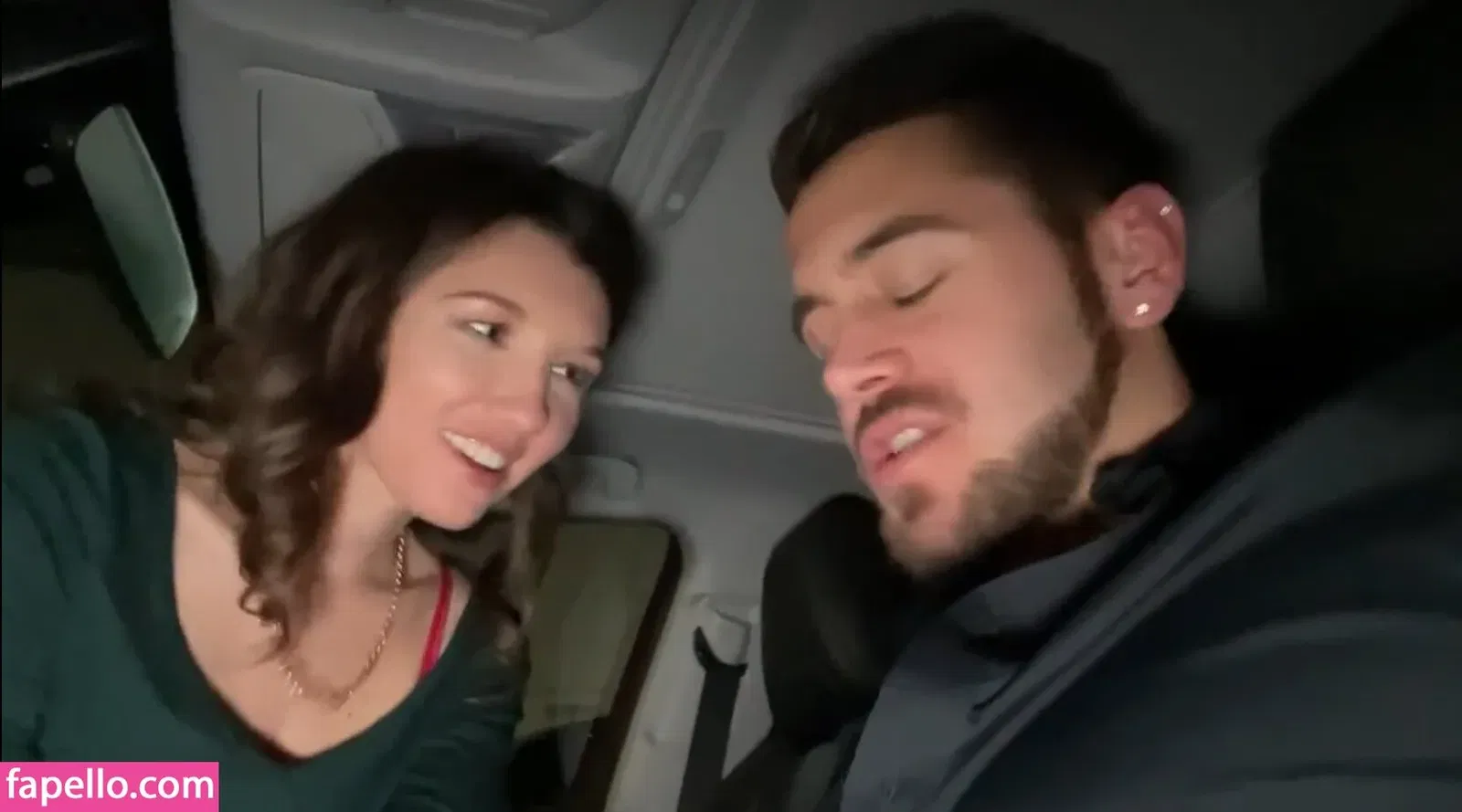 Maya Woulfe / mayawoulfe Onlyfans Photo Gallery 