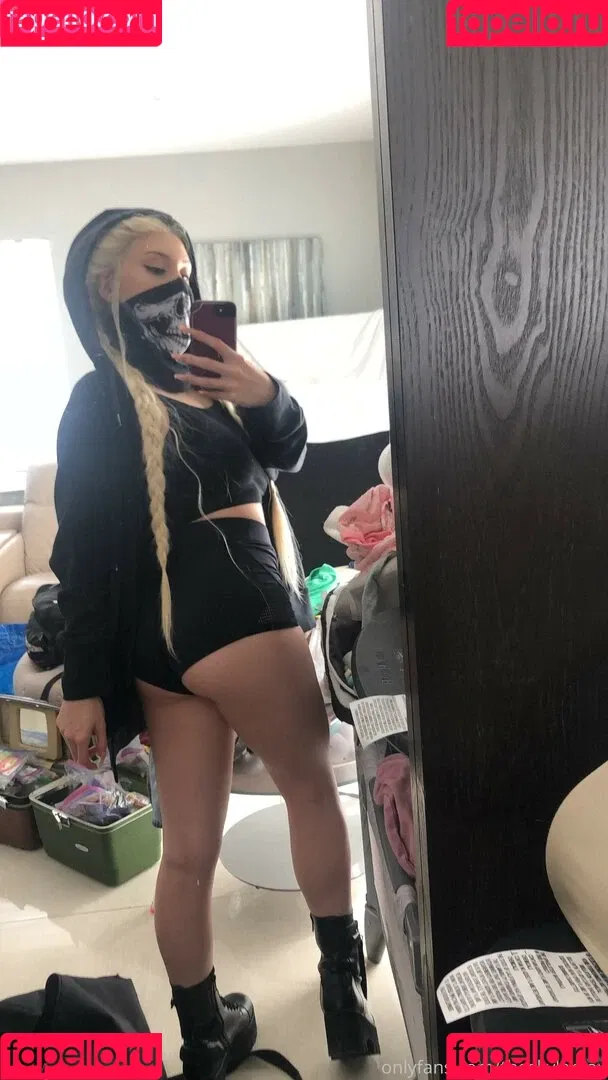 Skylar Vox / _skylarvox_ / onlyskylarvox / theskylarvox Onlyfans Photo Gallery 