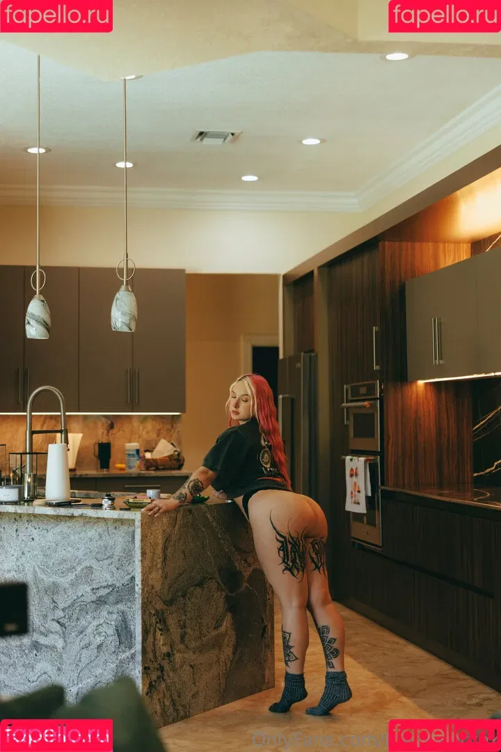 Skylar Vox / _skylarvox_ / onlyskylarvox / theskylarvox Onlyfans Photo Gallery 