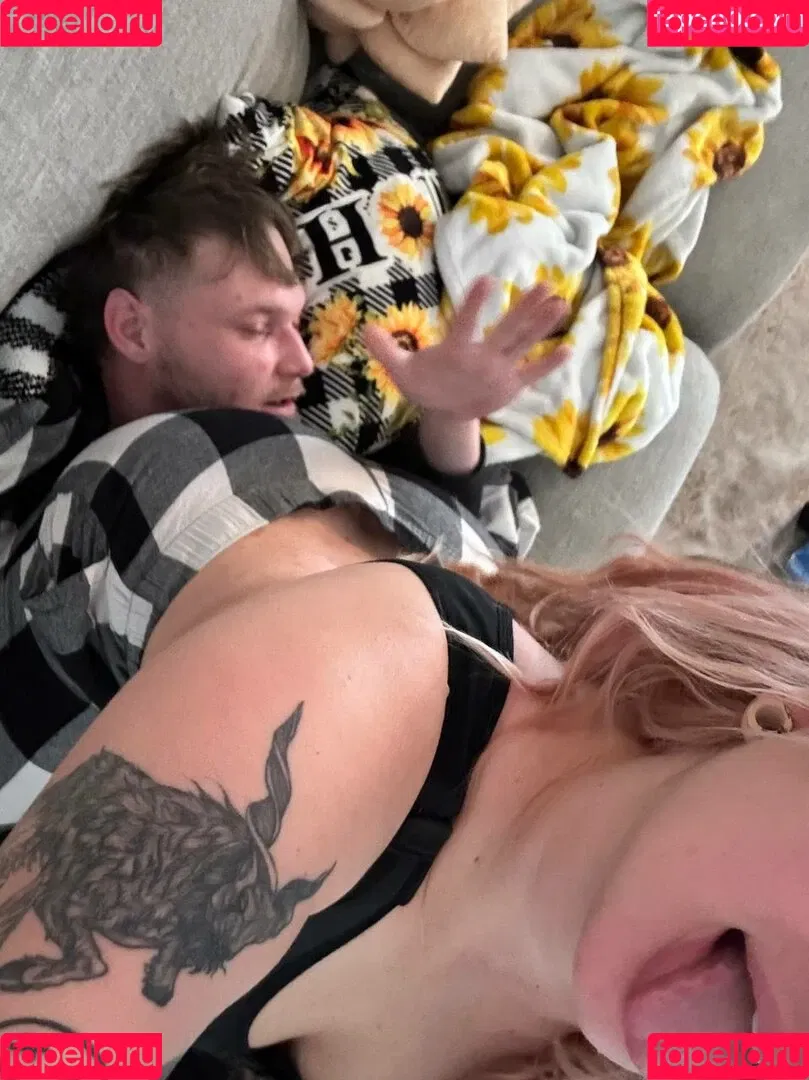 Skylar Vox / _skylarvox_ / onlyskylarvox / theskylarvox Onlyfans Photo Gallery 