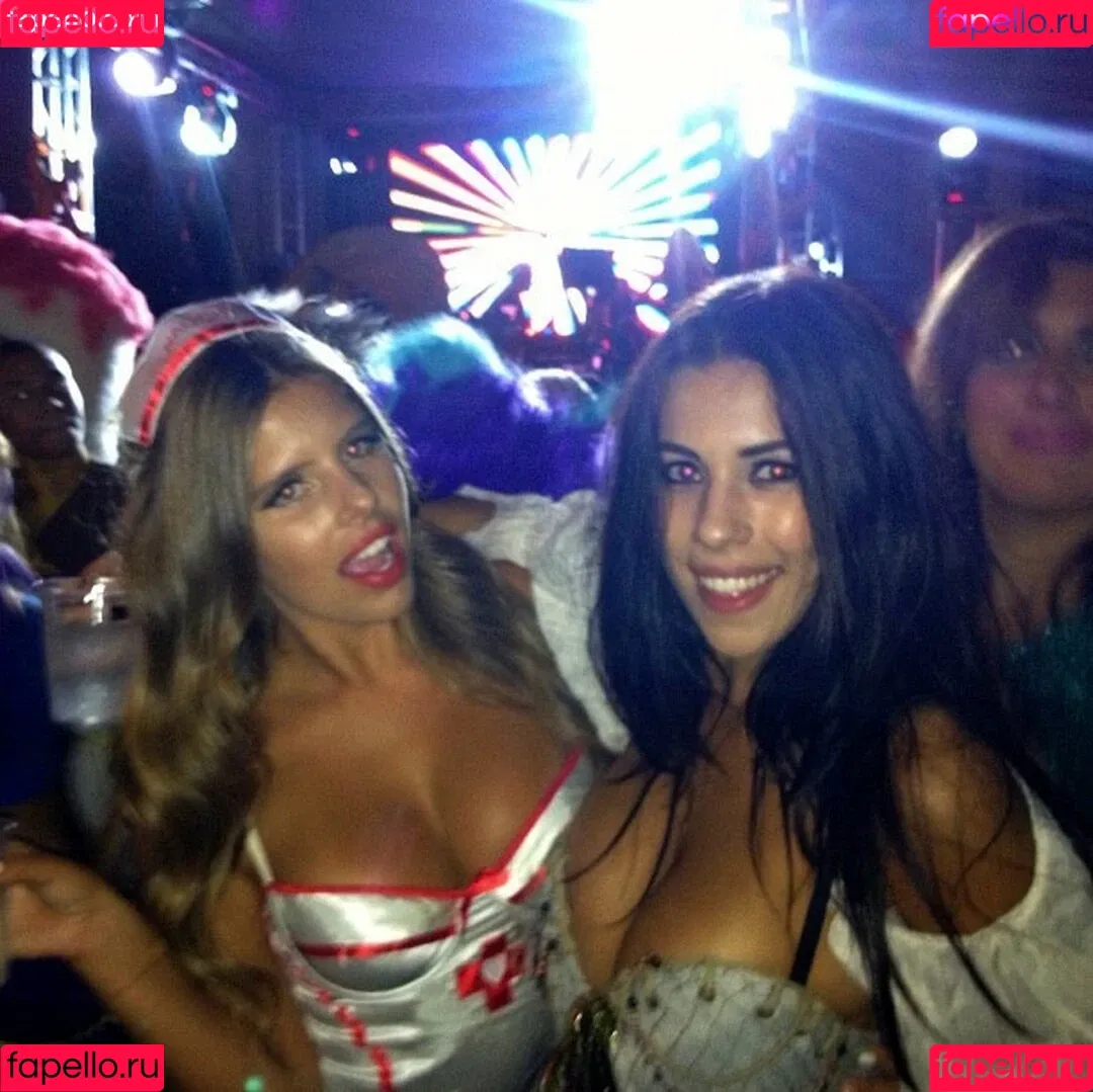 Devin Brugman / Natasha Oakley / devinbrugman Onlyfans Photo Gallery 