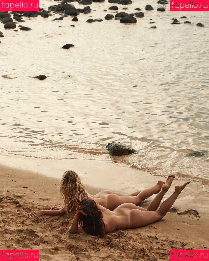 Devin Brugman / Natasha Oakley / devinbrugman Onlyfans Photo Gallery 