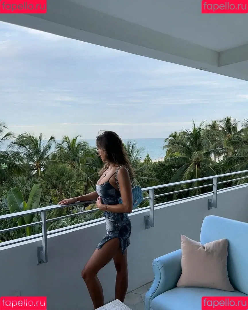 Devin Brugman / Natasha Oakley / devinbrugman Onlyfans Photo Gallery 