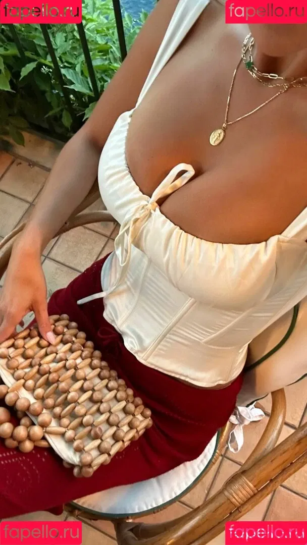 Devin Brugman / Natasha Oakley / devinbrugman Onlyfans Photo Gallery 