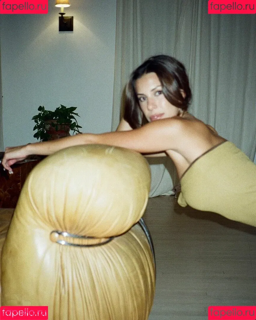 Devin Brugman / Natasha Oakley / devinbrugman Onlyfans Photo Gallery 