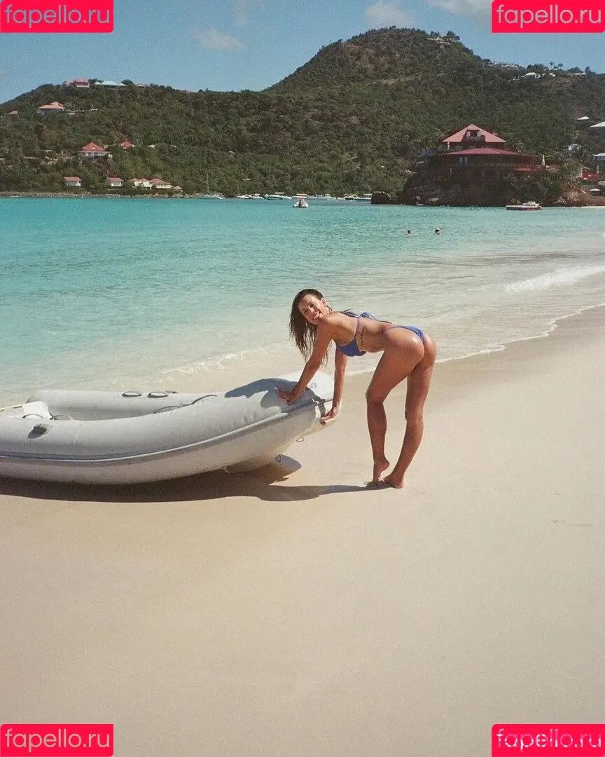 Devin Brugman / Natasha Oakley / devinbrugman Onlyfans Photo Gallery 