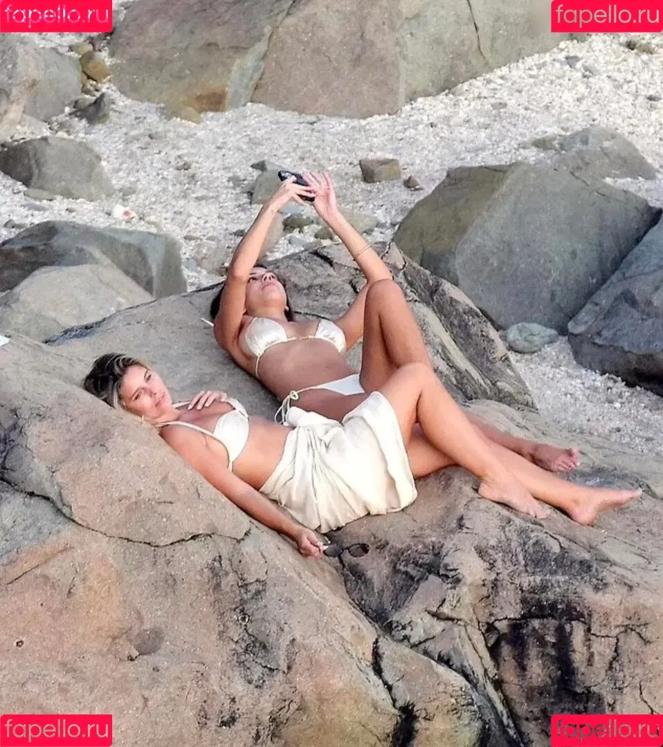 Devin Brugman / Natasha Oakley / devinbrugman Onlyfans Photo Gallery 