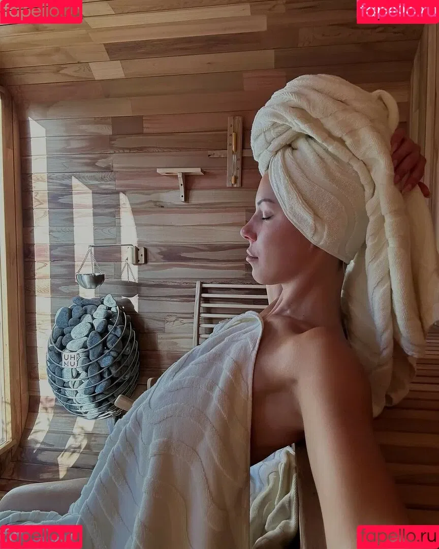 Devin Brugman / Natasha Oakley / devinbrugman Onlyfans Photo Gallery 