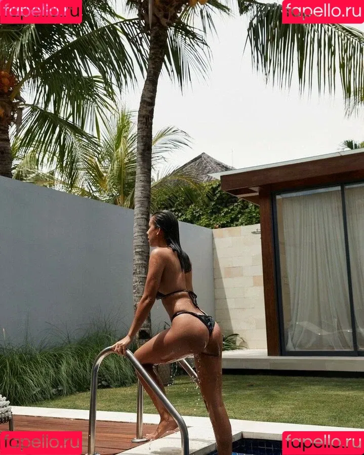 Devin Brugman / Natasha Oakley / devinbrugman Onlyfans Photo Gallery 