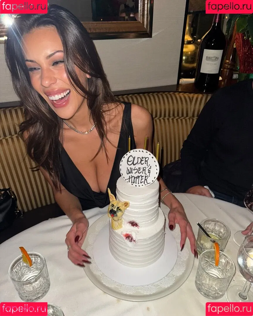 Devin Brugman / Natasha Oakley / devinbrugman Onlyfans Photo Gallery 