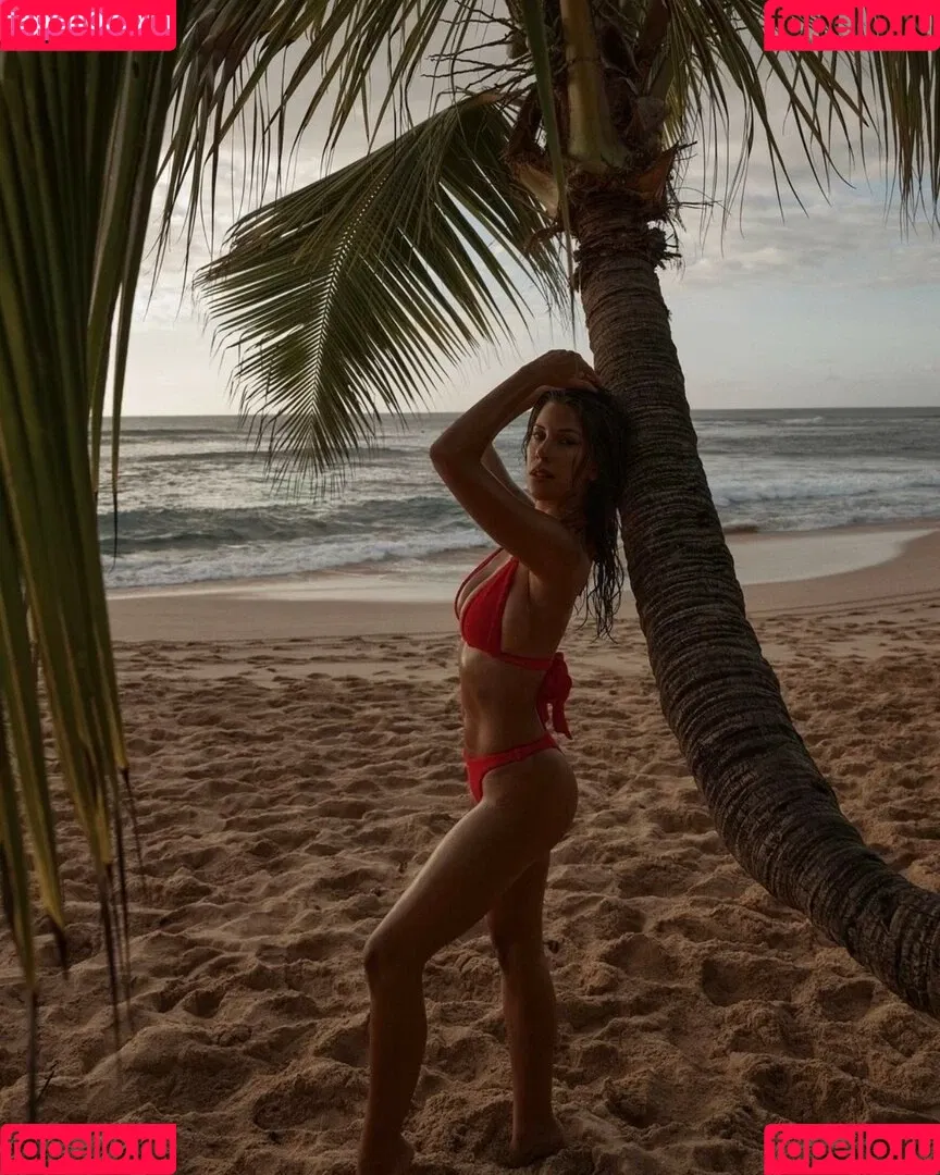 Devin Brugman / Natasha Oakley / devinbrugman Onlyfans Photo Gallery 
