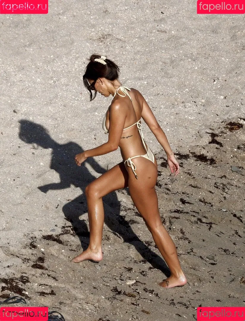 Devin Brugman / Natasha Oakley / devinbrugman Onlyfans Photo Gallery 