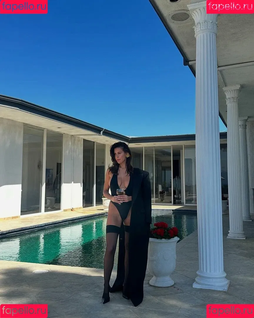 Devin Brugman / Natasha Oakley / devinbrugman Onlyfans Photo Gallery 