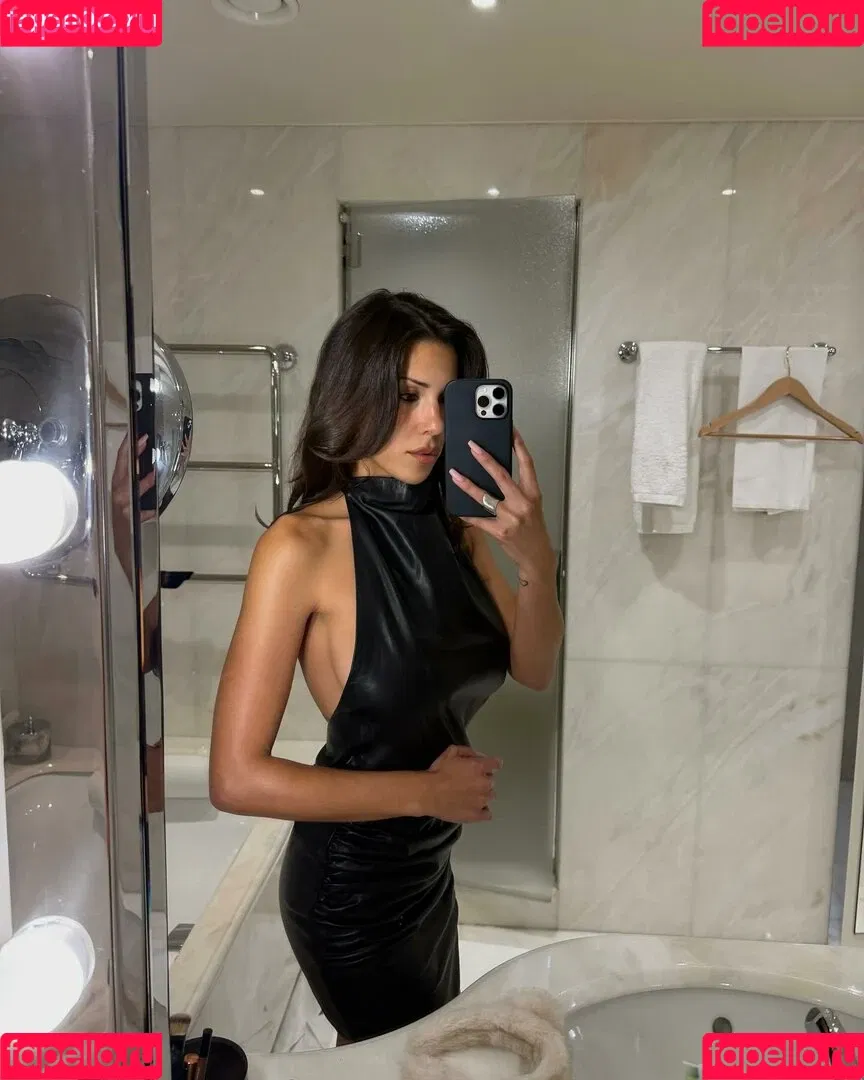Devin Brugman / Natasha Oakley / devinbrugman Onlyfans Photo Gallery 