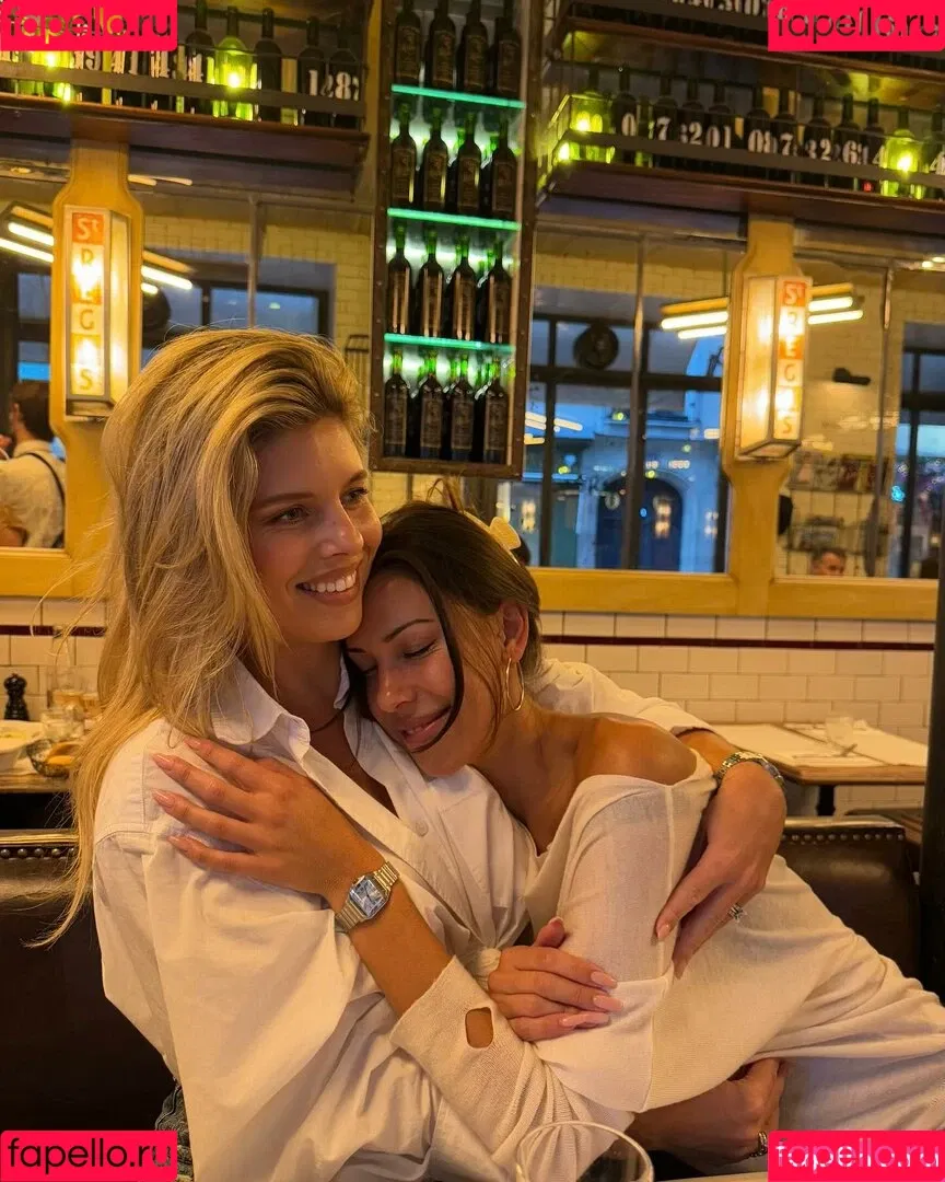 Devin Brugman / Natasha Oakley / devinbrugman Onlyfans Photo Gallery 