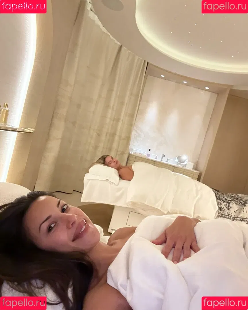 Devin Brugman / Natasha Oakley / devinbrugman Onlyfans Photo Gallery 