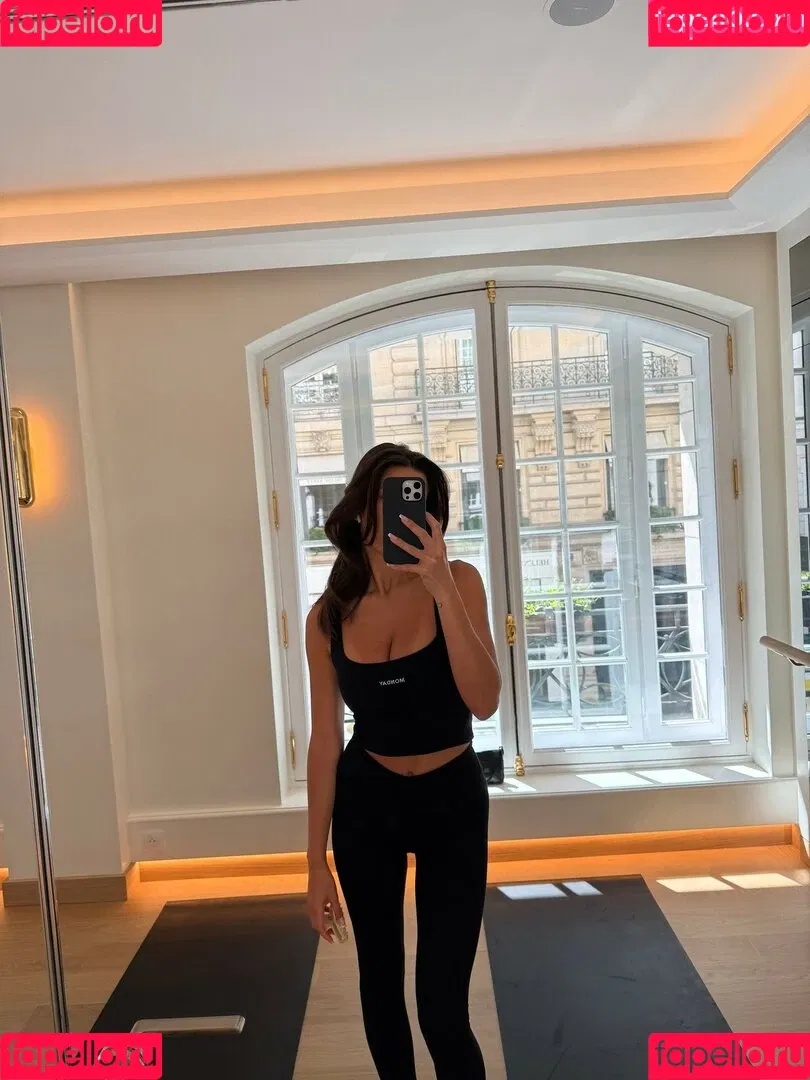 Devin Brugman / Natasha Oakley / devinbrugman Onlyfans Photo Gallery 