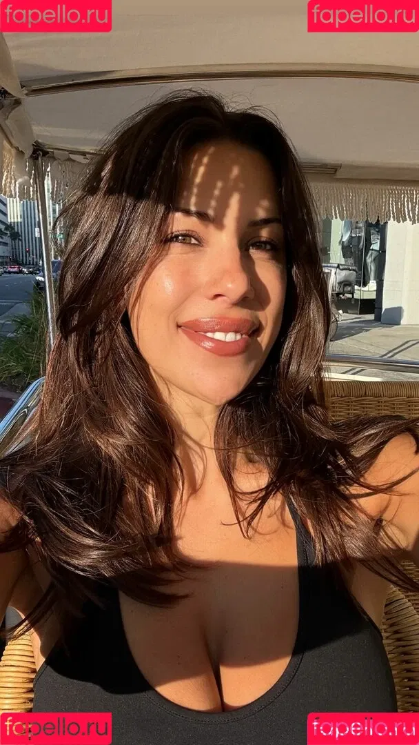 Devin Brugman / Natasha Oakley / devinbrugman Onlyfans Photo Gallery 