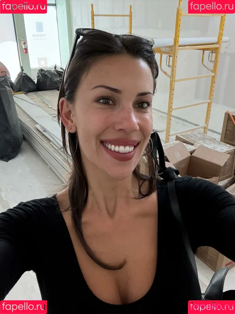 Devin Brugman / Natasha Oakley / devinbrugman Onlyfans Photo Gallery 