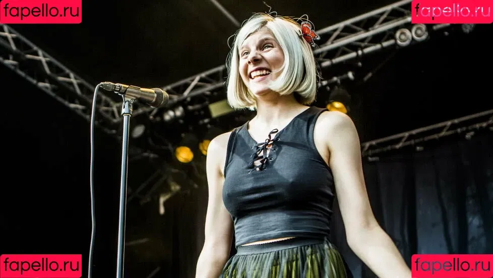 Aurora Aksnes / auroramusic / singer Onlyfans Photo Gallery 