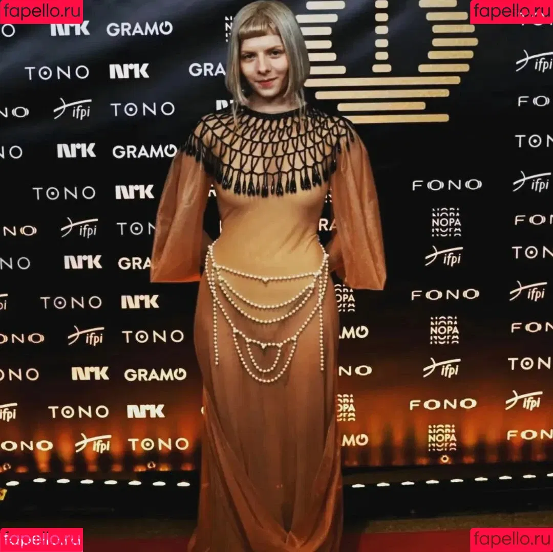 Aurora Aksnes / auroramusic / singer Onlyfans Photo Gallery 