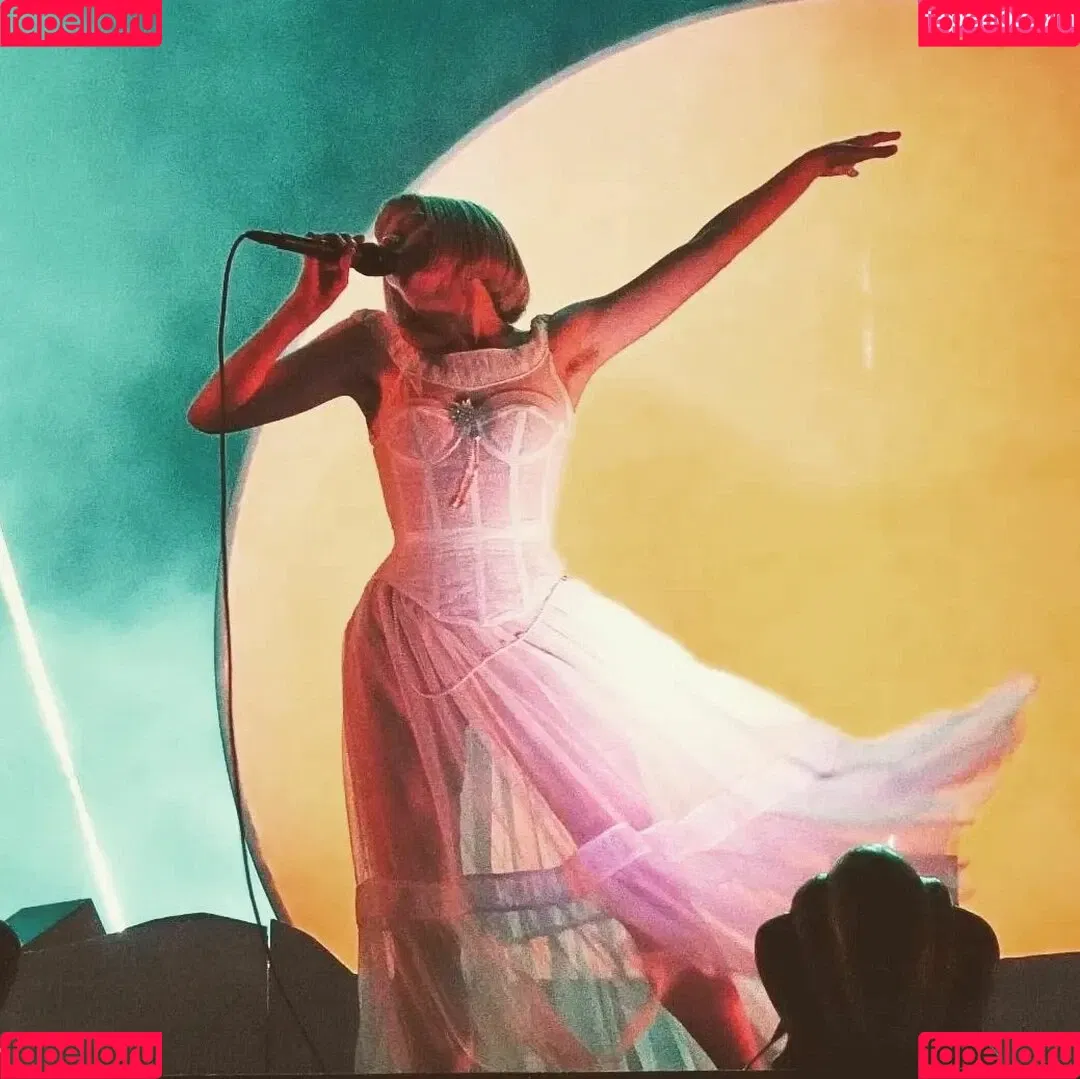 Aurora Aksnes / auroramusic / singer Onlyfans Photo Gallery 