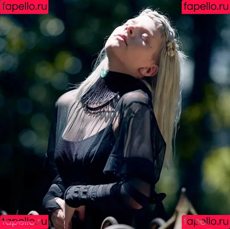 Aurora Aksnes / auroramusic / singer Onlyfans Photo Gallery 