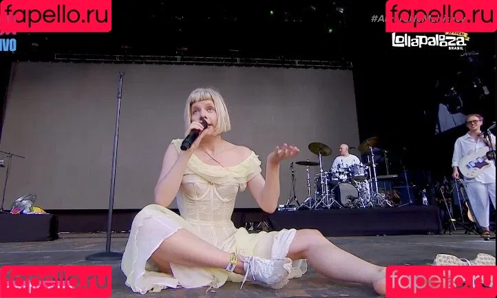 Aurora Aksnes / auroramusic / singer Onlyfans Photo Gallery 