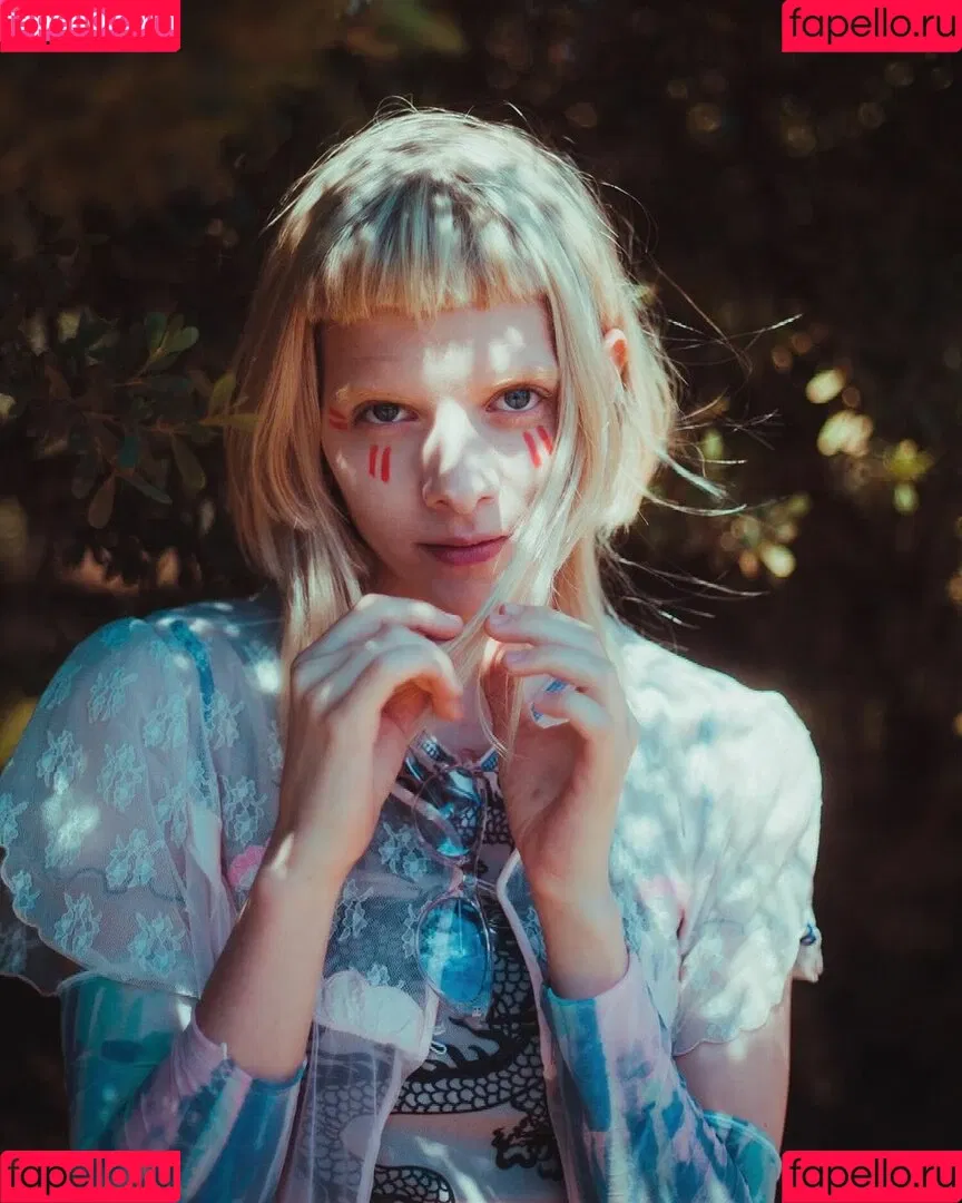 Aurora Aksnes / auroramusic / singer Onlyfans Photo Gallery 