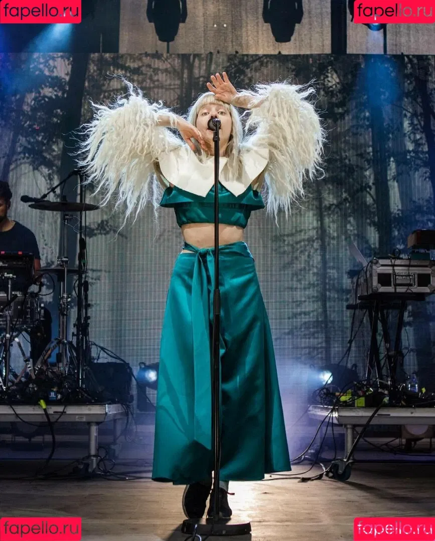 Aurora Aksnes / auroramusic / singer Onlyfans Photo Gallery 