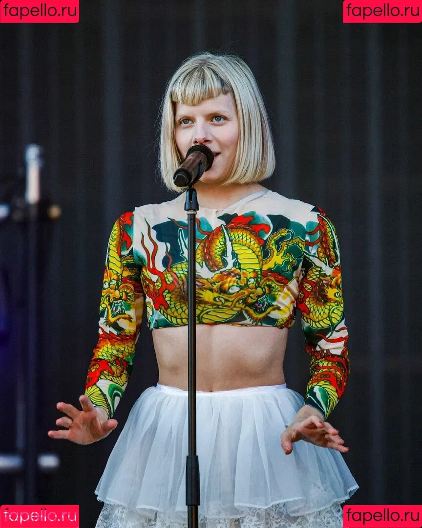 Aurora Aksnes / auroramusic / singer Onlyfans Photo Gallery 